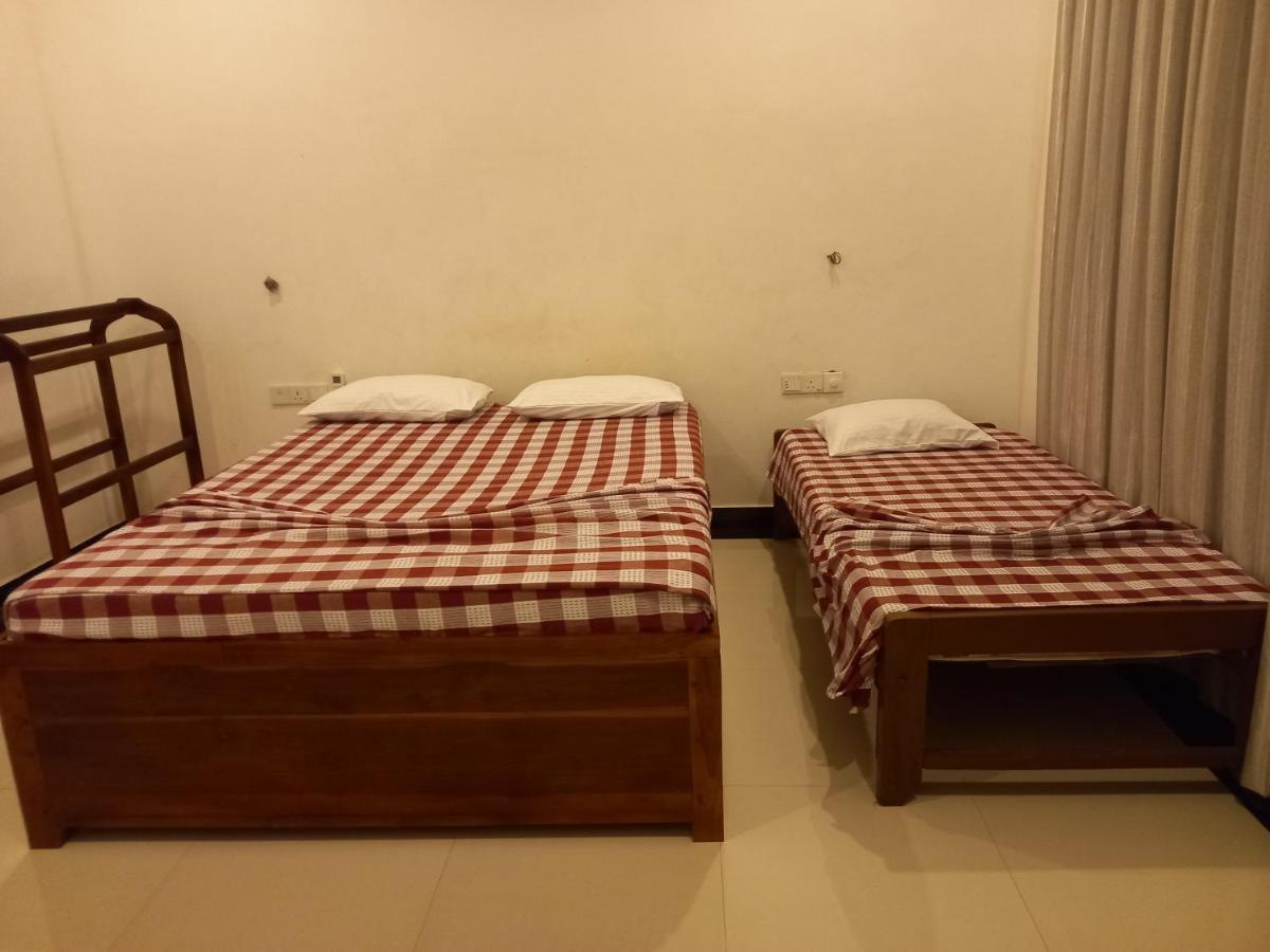 Hotel Krish Калкудах Екстер'єр фото